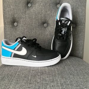 Boys size 3 Nike Air Force one